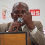 Pastor Do preaching Pastor Do preaching